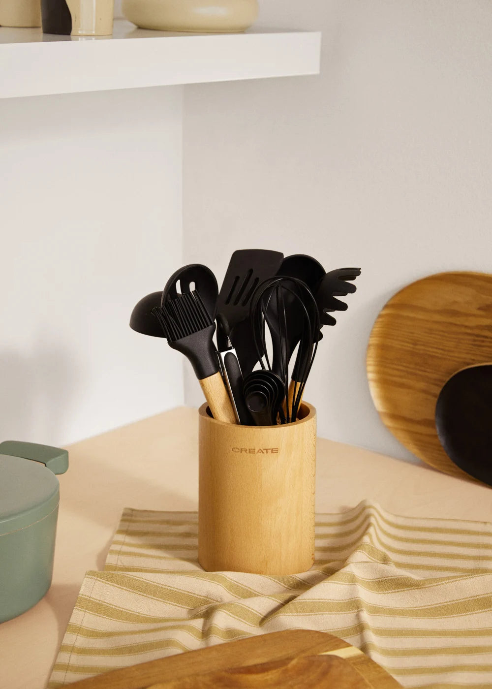 Kitchenware Studio - Ustensiles De Cuisine En Silicone & Bois - Noir