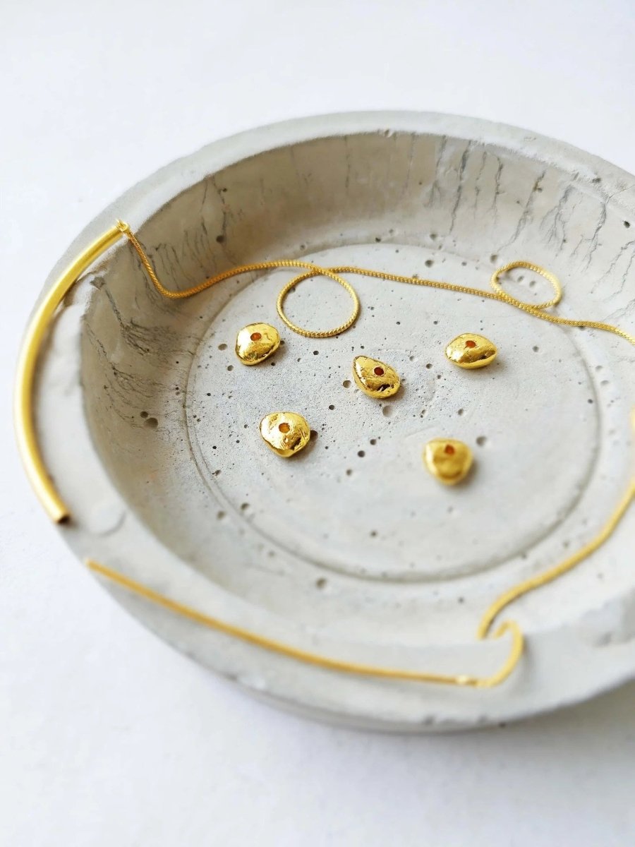 Shana Necklace