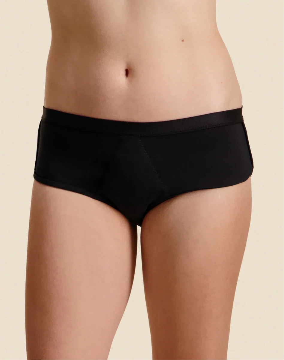 Sporty Shorty - Black