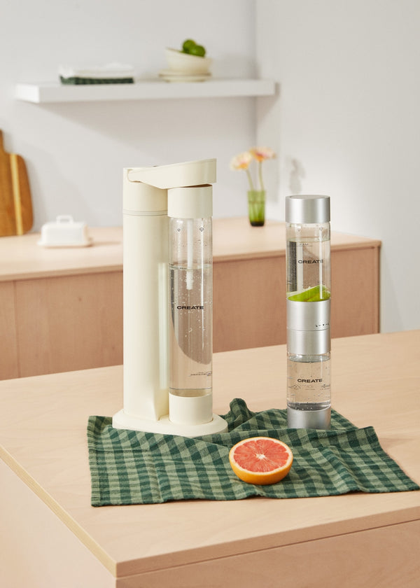 Soda Maker Studio - Gasatore D'Acqua + Bottiglia 1L + Doppia Bottiglia (500Ml + 350Ml) - Bianco Sporco