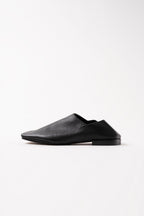 Altamira Slippers - Black
