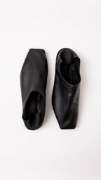 Altamira Slippers - Black