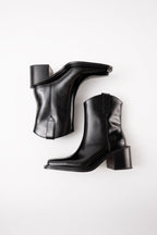 Sam Boots - Black