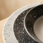 Cosmo - Service 18 Pièces - Porcelaine - Blanc/Gris