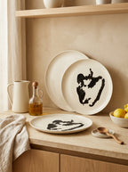 Feast - 2 Assiettes L - Blanche Poivron Noir - Ottolenghi