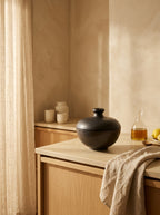 Pure - Bowl + Lid - Black - Pascale Naessens