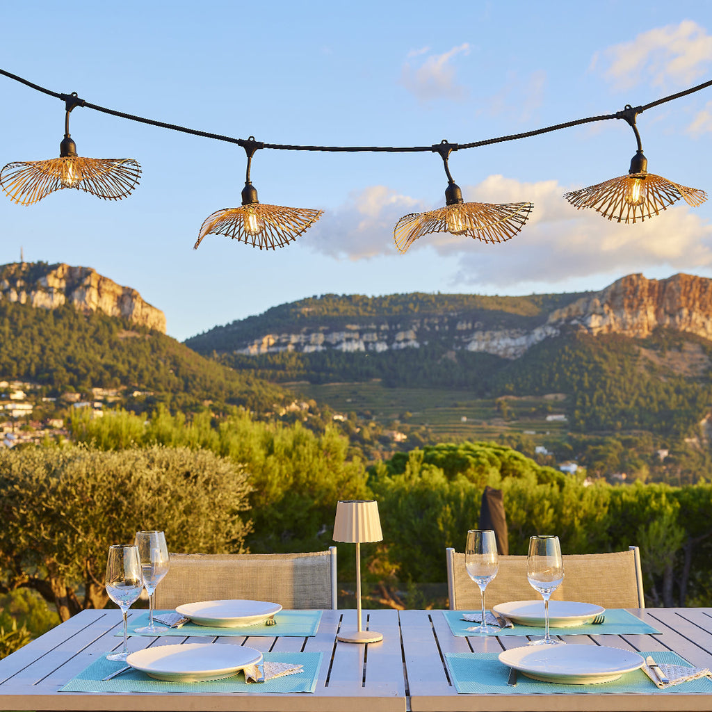 Serenity - E27 Wired Garland - Rattan - Beige