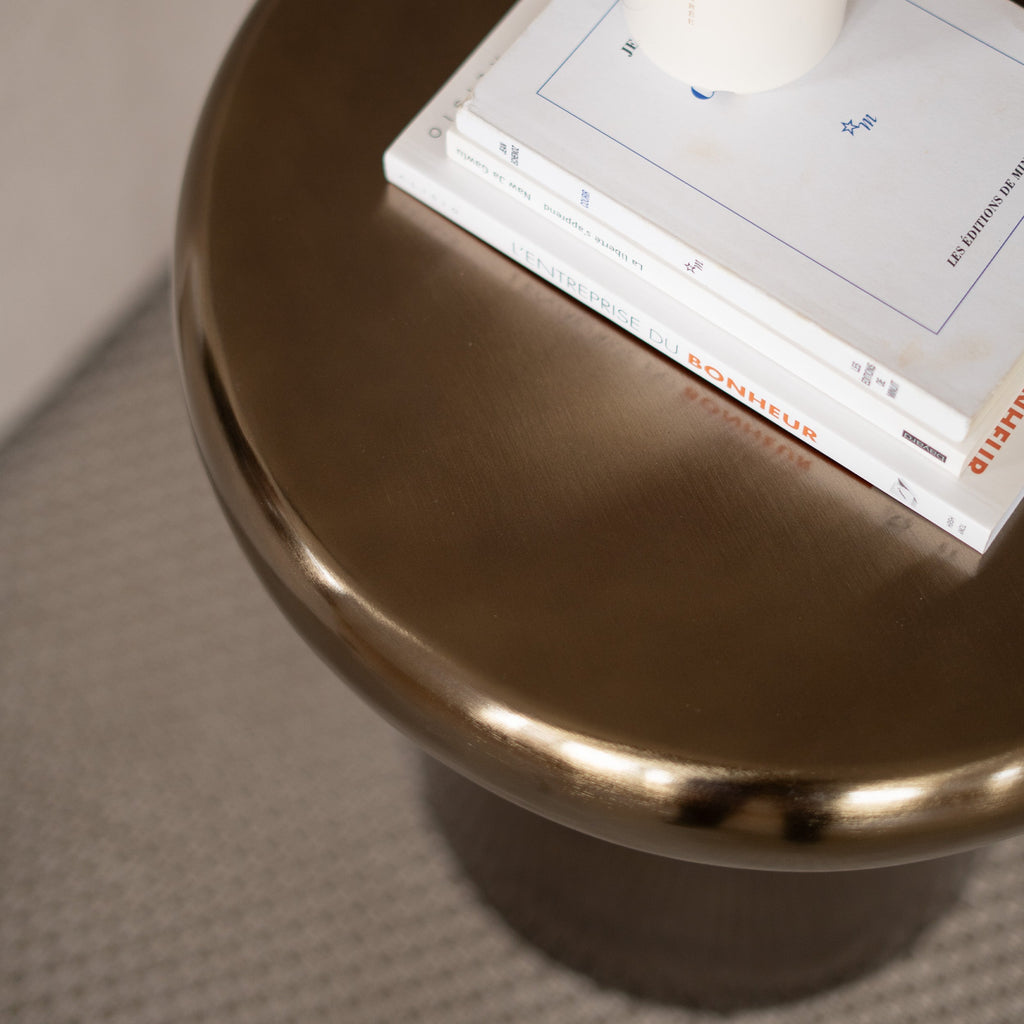 Anouk - Round Side Table In Golden Metal