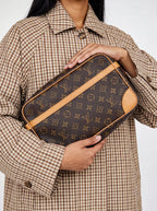Louis Vuitton Compiègne 28 Pouch
