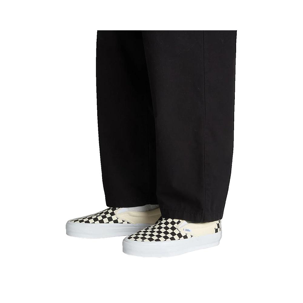 Zapatillas Classic Slip-On Lx - Blanco/Negro