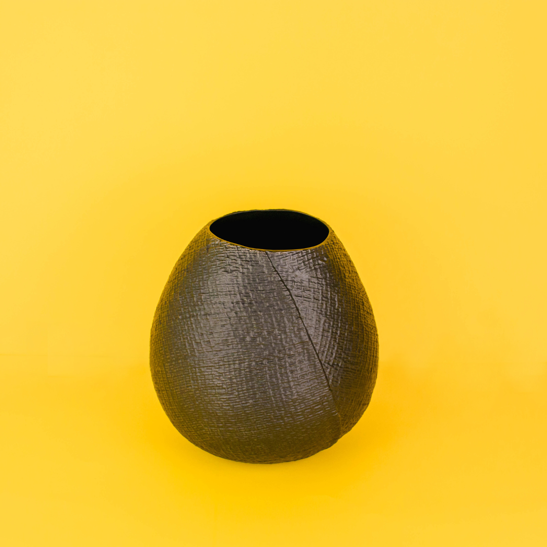 Medium Jake Flower Pot