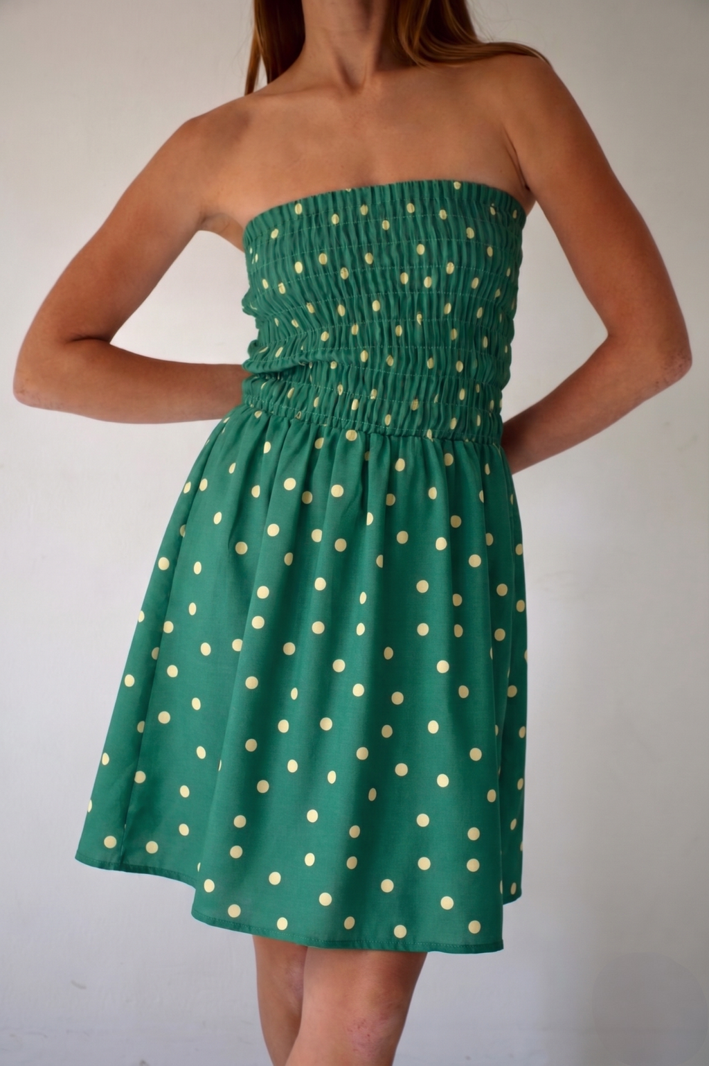 Vestido Corto Emily De Lunares Verde