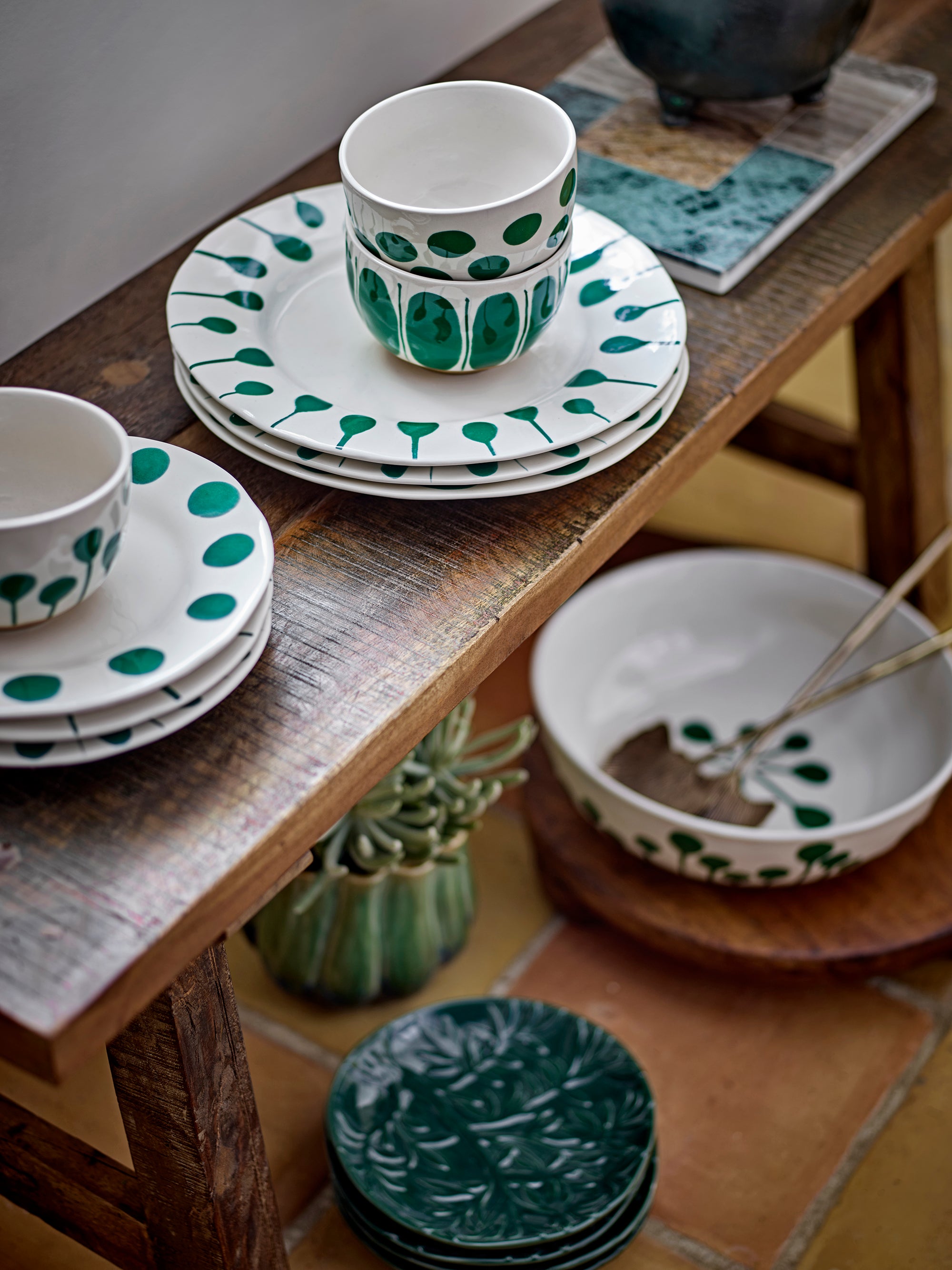Linora - Plato - Verde - Gres