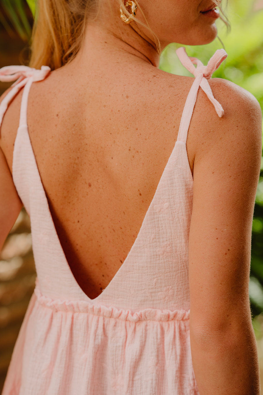 Vestido Salma Rosa Bordado