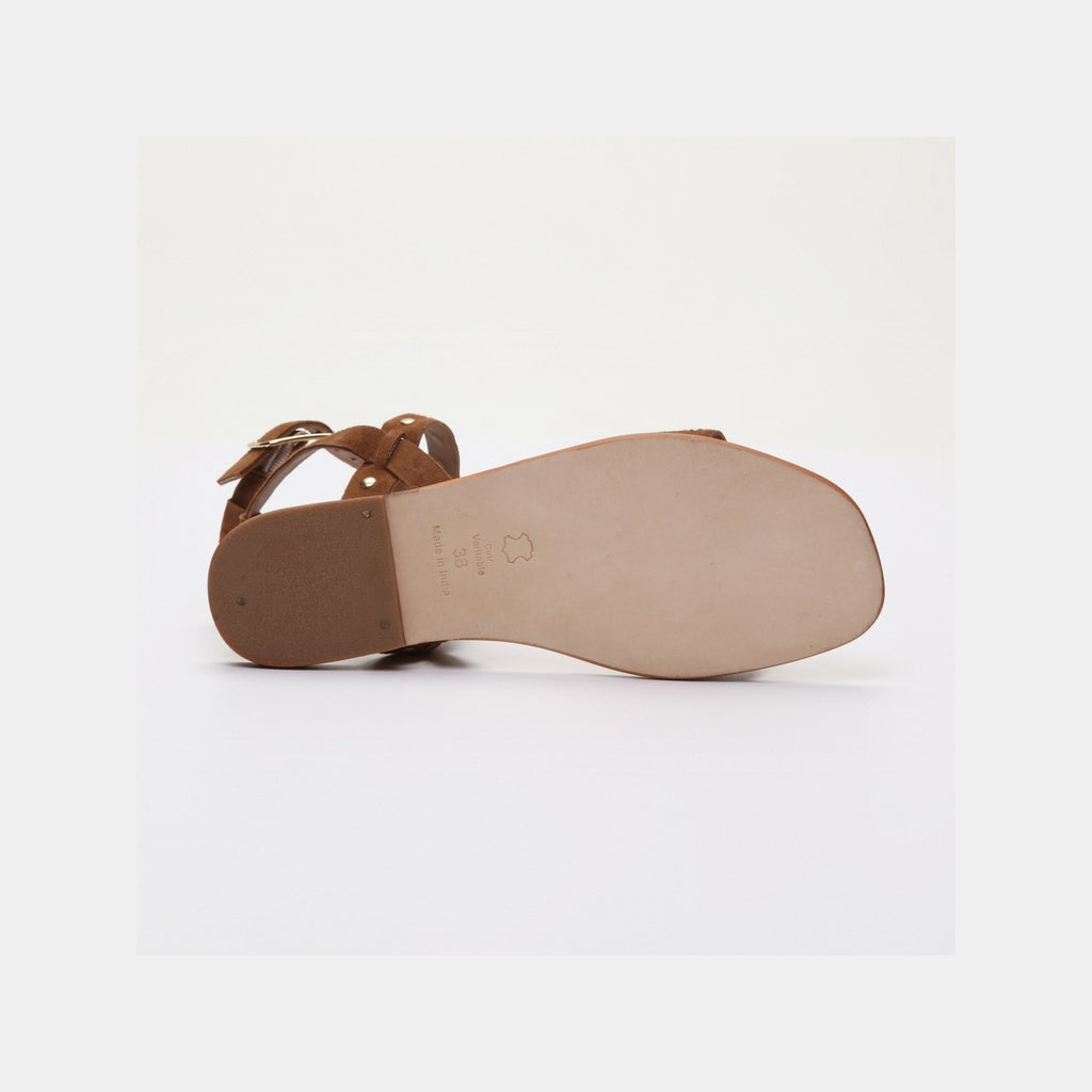 Brielle Flat Sandals - Camel