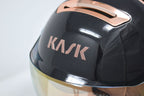 Casco Urban "R" Rainbow - WG11 - Onyx/Pink Gold - Kask - The Bradery