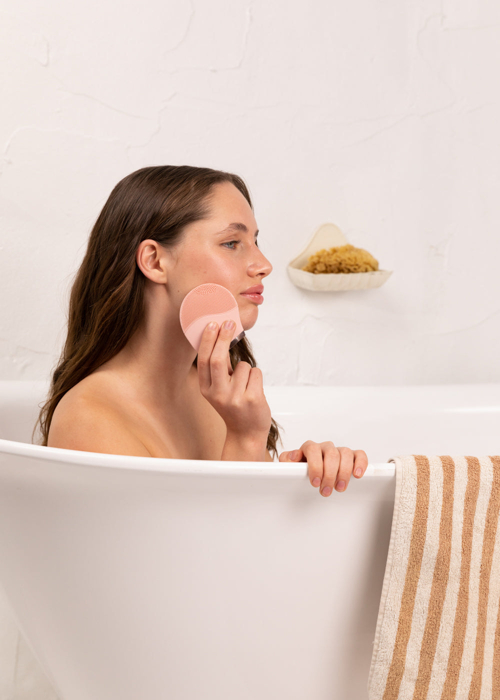 Face Wave - Silicone Facial Brush & Sonic Massager - Pastel Pink