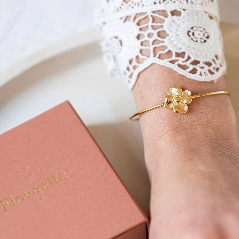 pulsera-rigida-flor