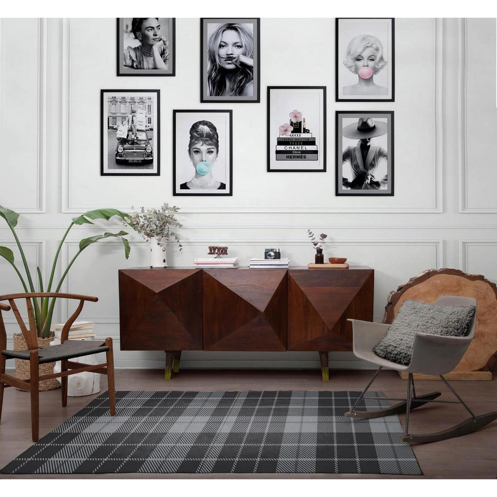 Stampa Con Cornice Nera - Fashion Books - Really Nice Things - The Bradery