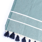 Plaid Chevron Pompón Chevron Stockholm - Petróleo - Febronie - The Bradery