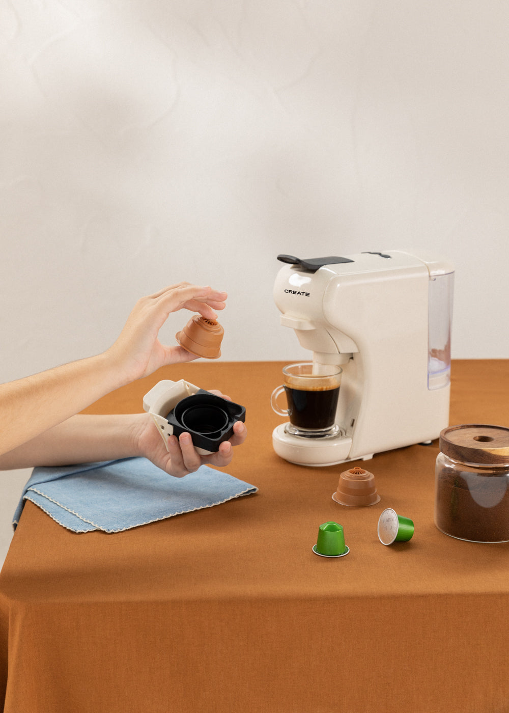 Potts - Cafetera Multi-Cápsulas & Máquina de Café Caliente - Blanco Roto