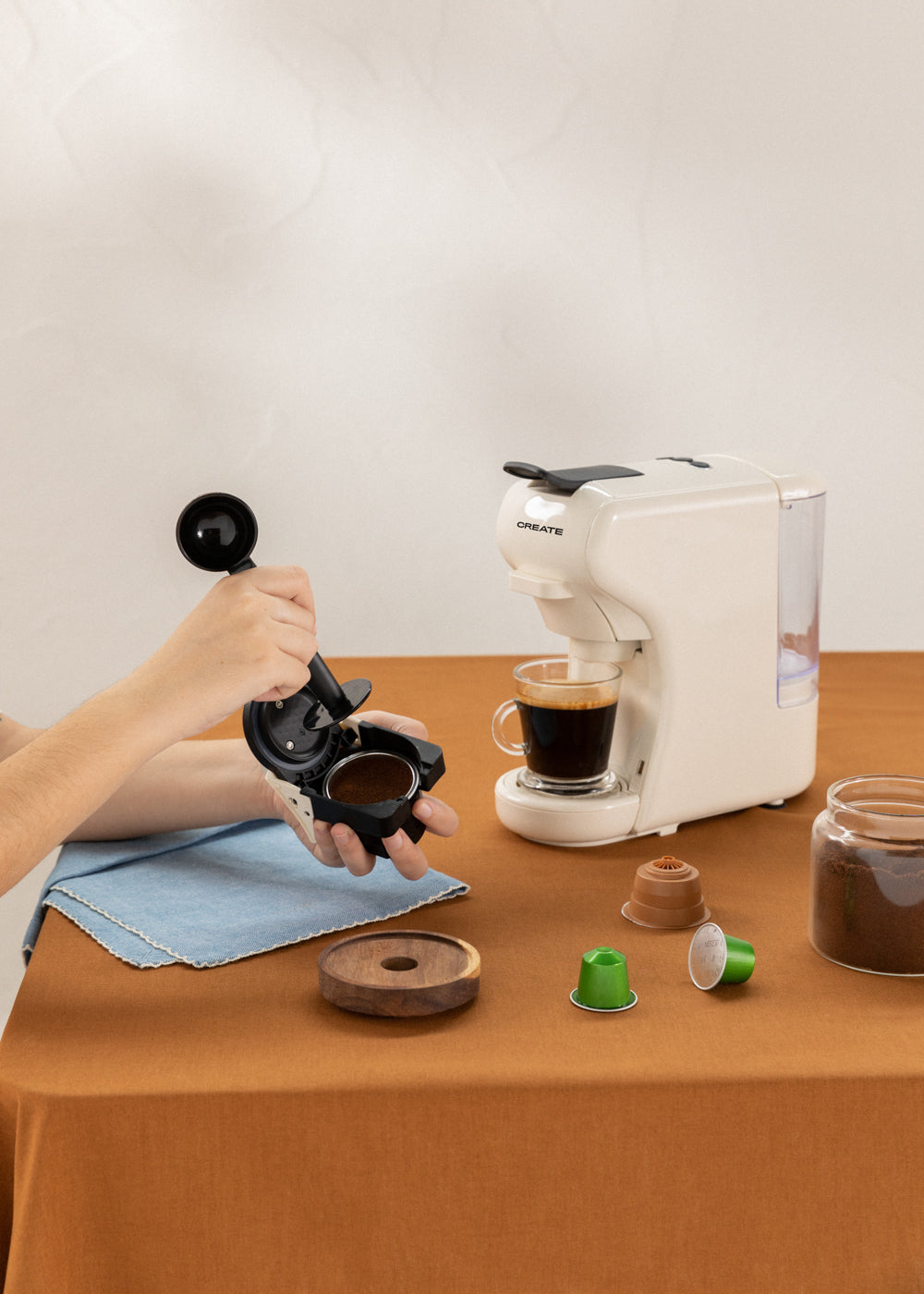 Potts - Cafetera Multi-Cápsulas & Máquina de Café Caliente - Blanco Roto