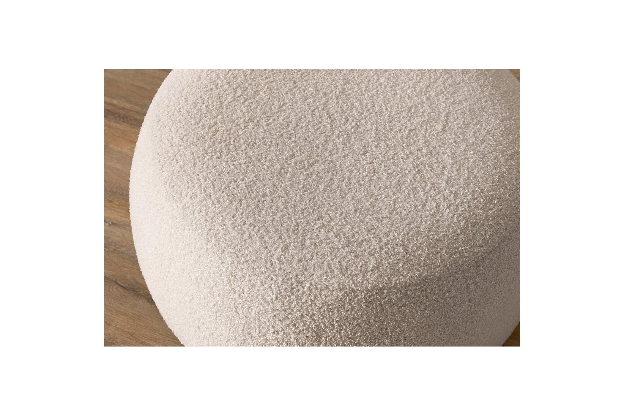 Puf ENVY redondo de tejido bouclé suave - BOBOCHIC - The Bradery