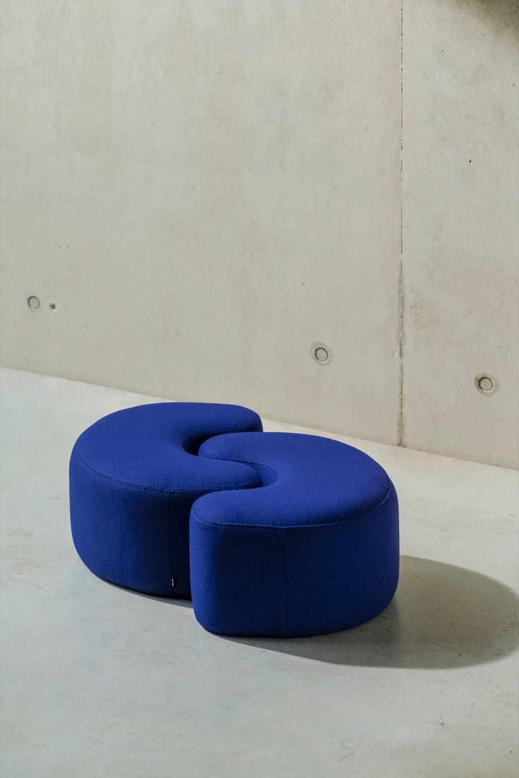 Pouf Ü - Wool - Blueberries - Noo.ma Design - The Bradery