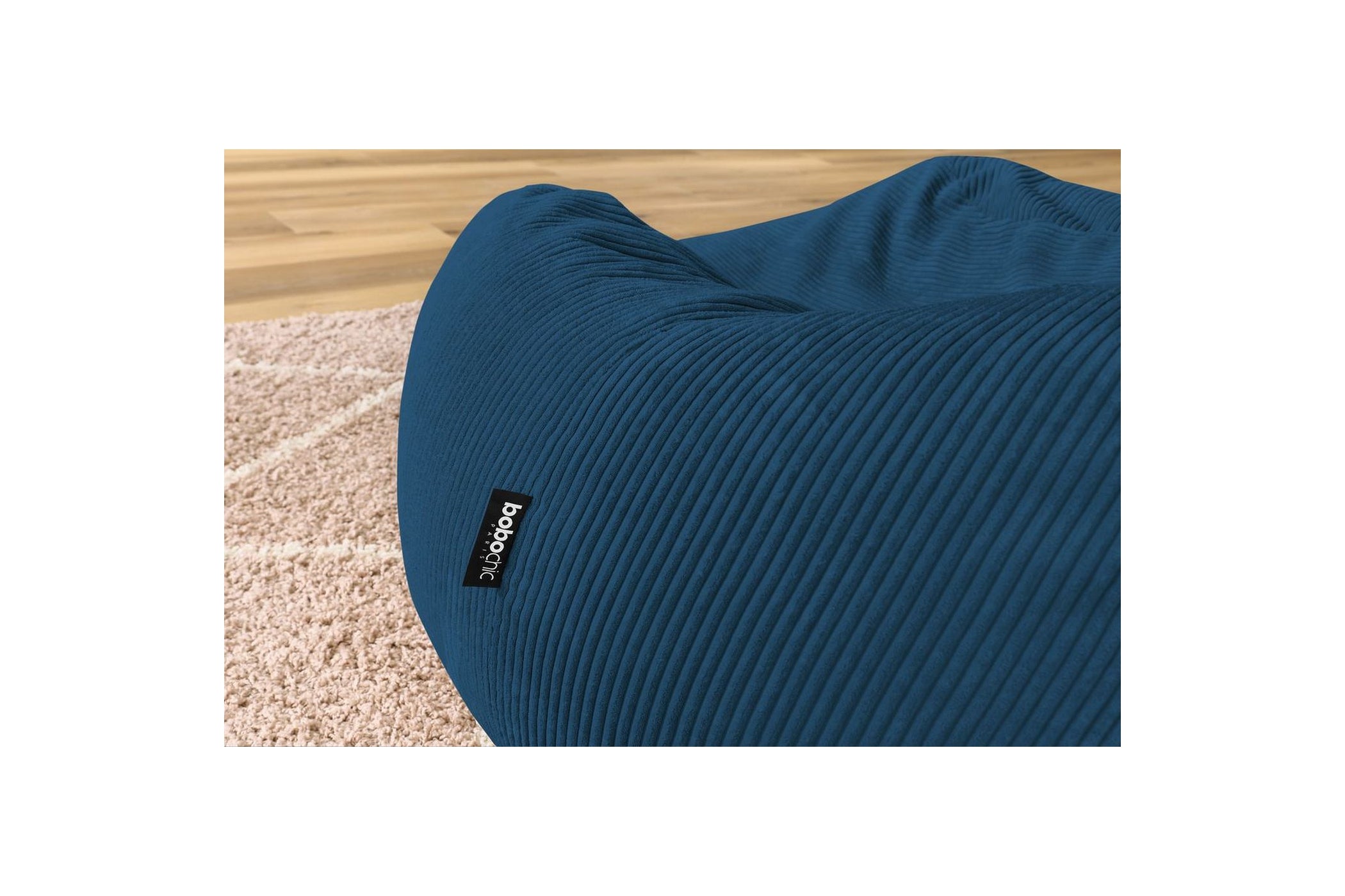 Puf ultrasuave VOLTAIRE de pana - BOBOCHIC - The Bradery
