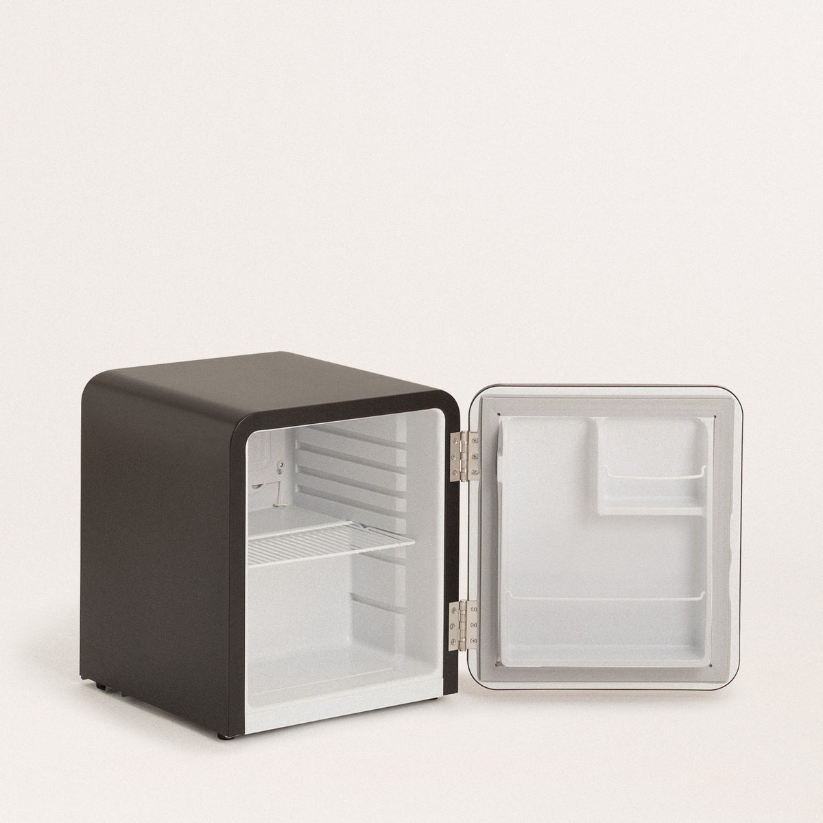 Retro Fridge 48L - Frigorífico Retro - Negro Tiradores Plata