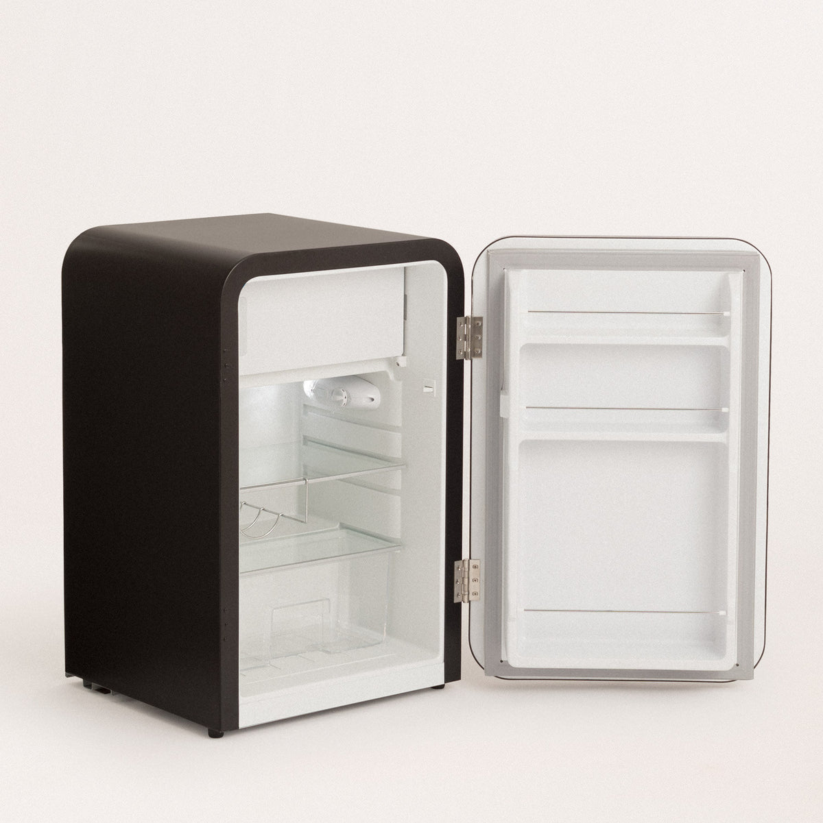Retro Fridge 107L - Refrigerator - Black