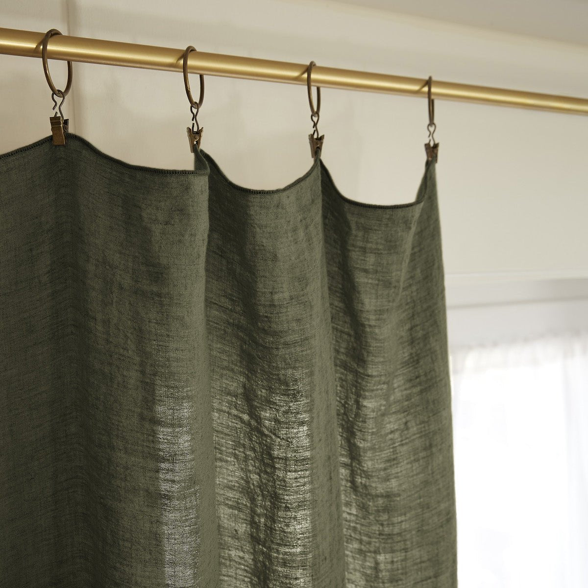 Adjustable curtain + ring washed linen SOLINE Thyme - L'Effet Papillon - The Bradery