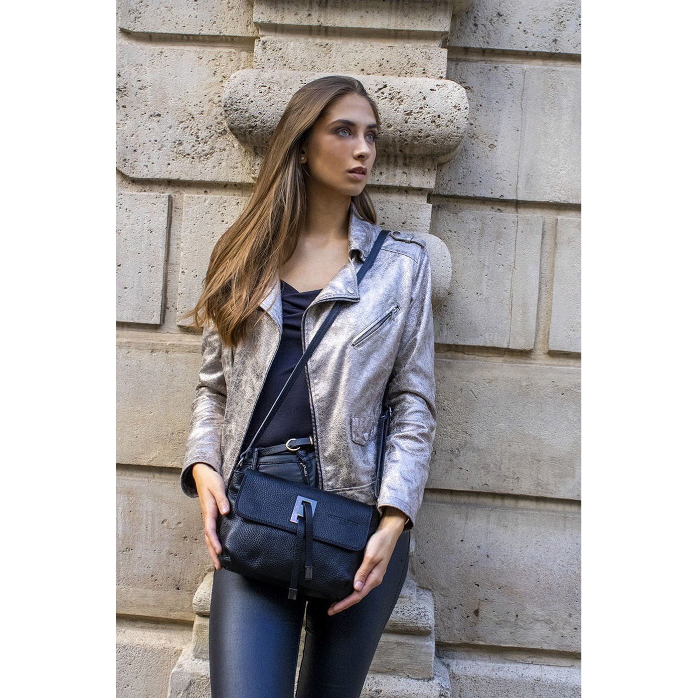 Bolso de hombro Joyce - Negro - Victor & Hugo -La Bradery