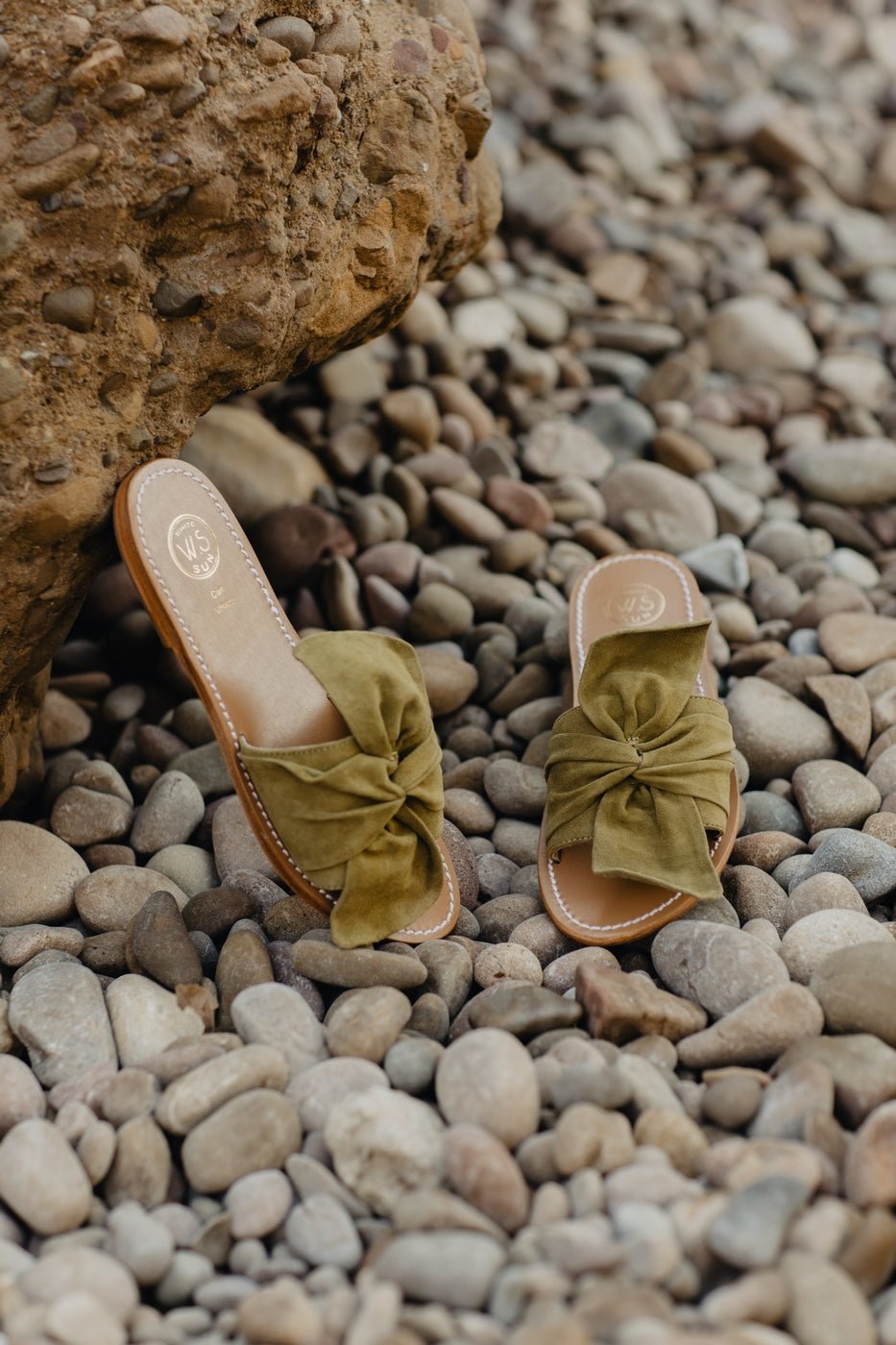 Alba Sandals - Olive - White Sun* - The Bradery