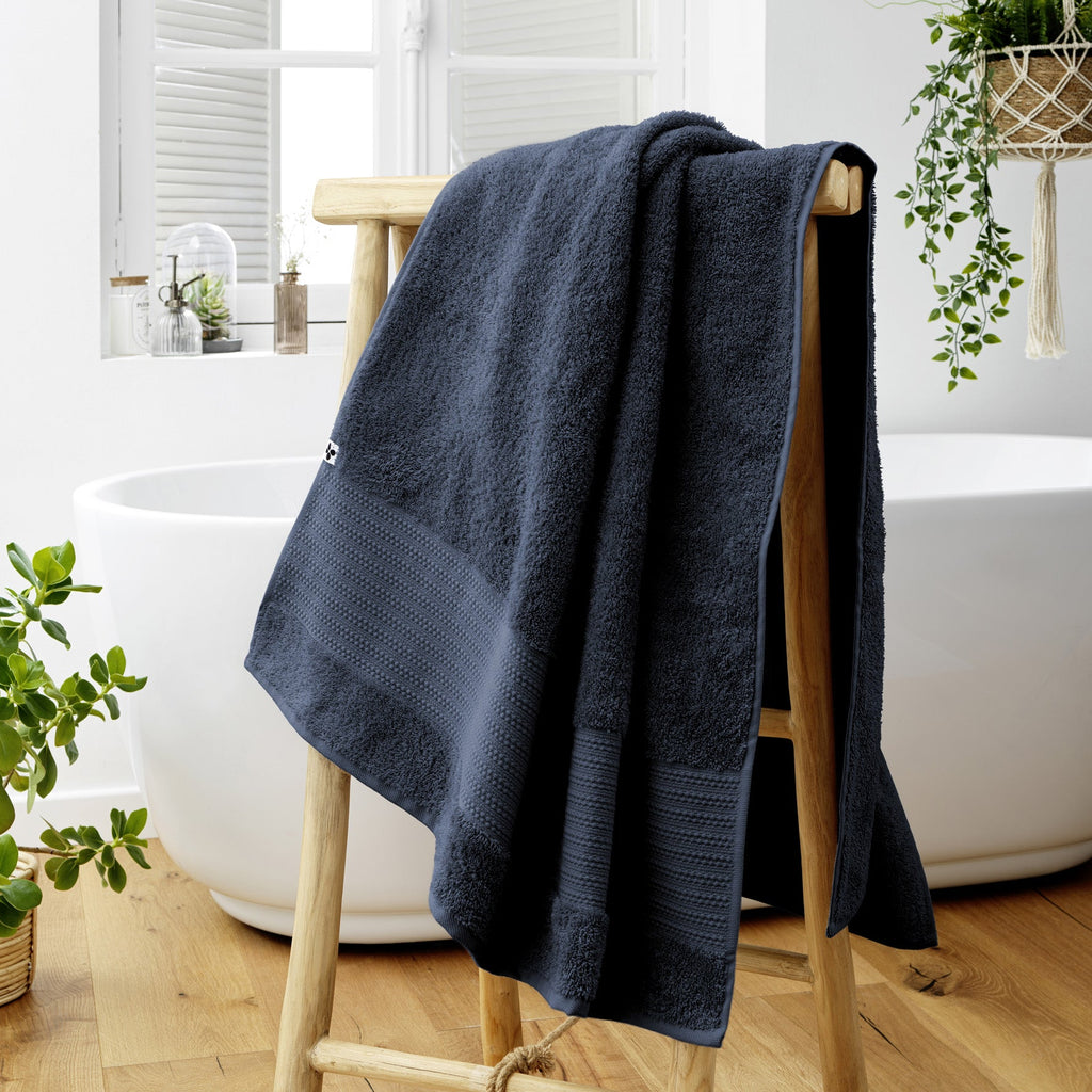 Bath Towel 90 X 150 Cm Garance Minuit - The Butterfly Effect - The Bradery